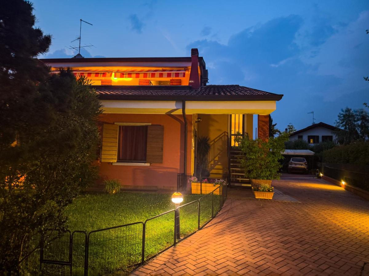 Casa Fanny Hotel Castelnuovo del Garda Exterior photo